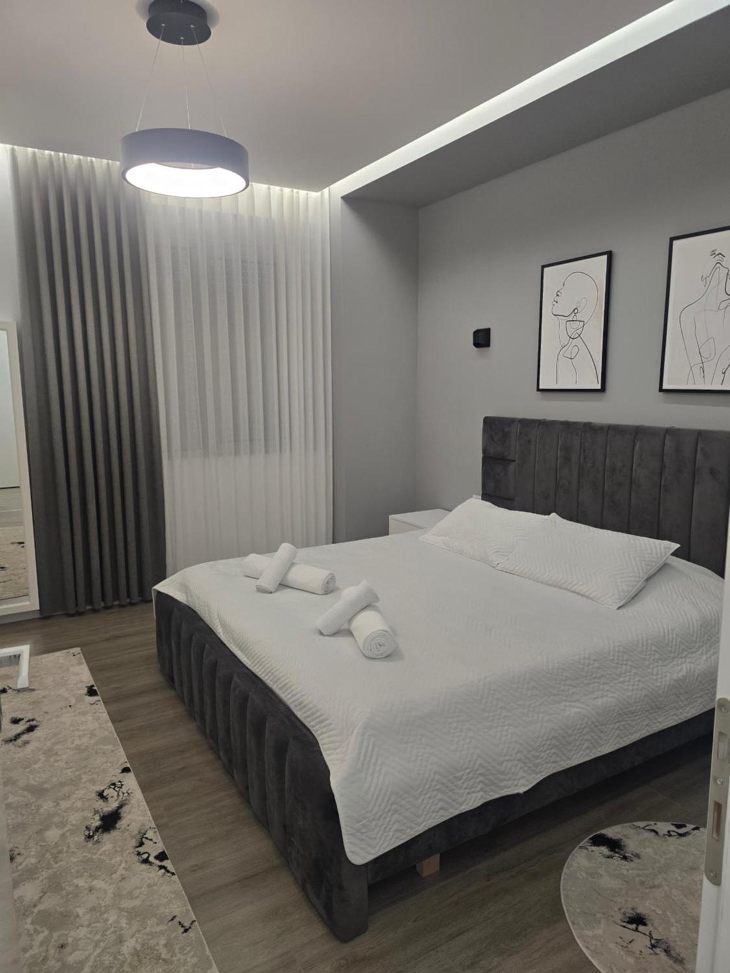 Riar Apartaments Görice Dış mekan fotoğraf