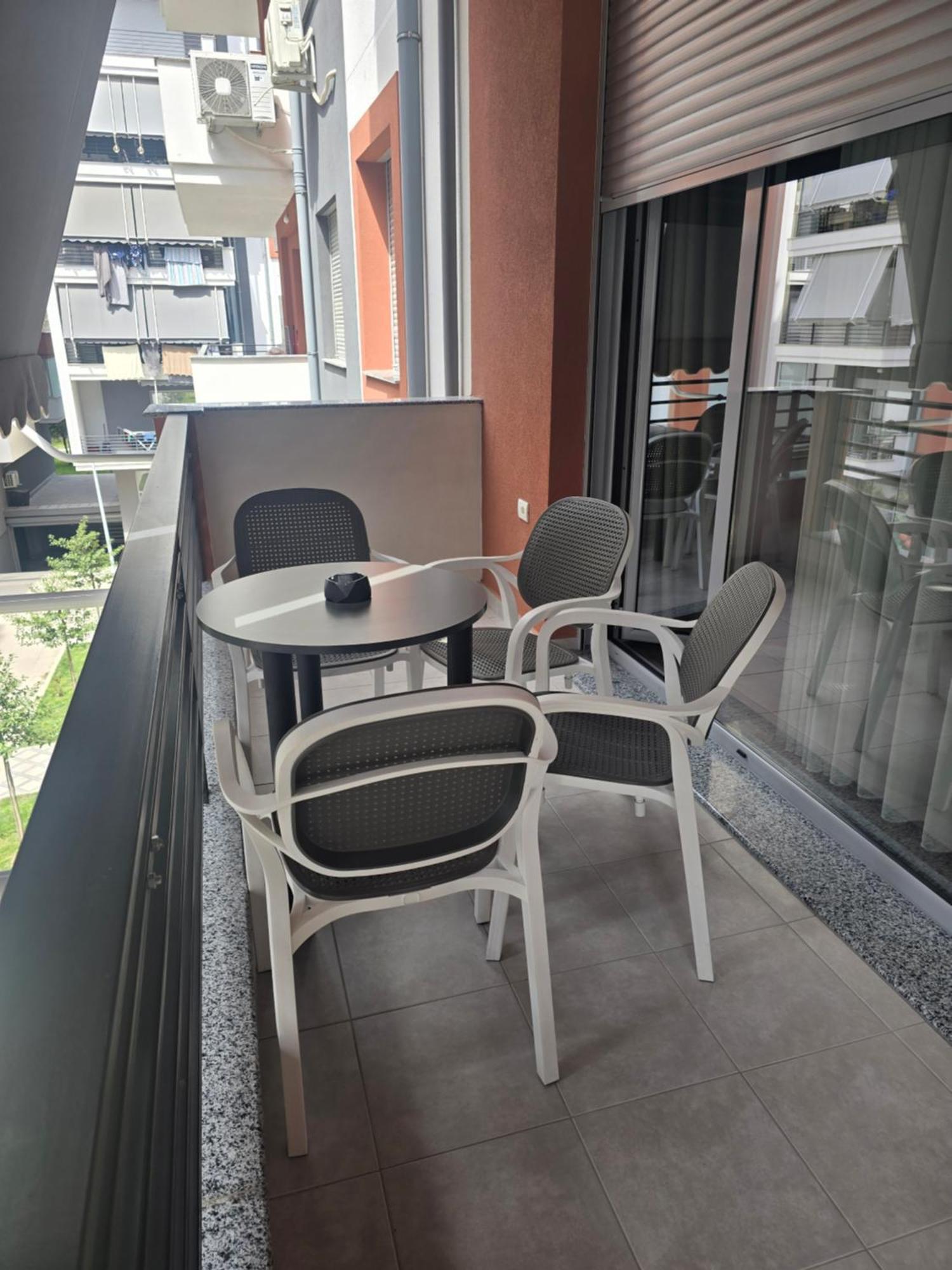 Riar Apartaments Görice Dış mekan fotoğraf